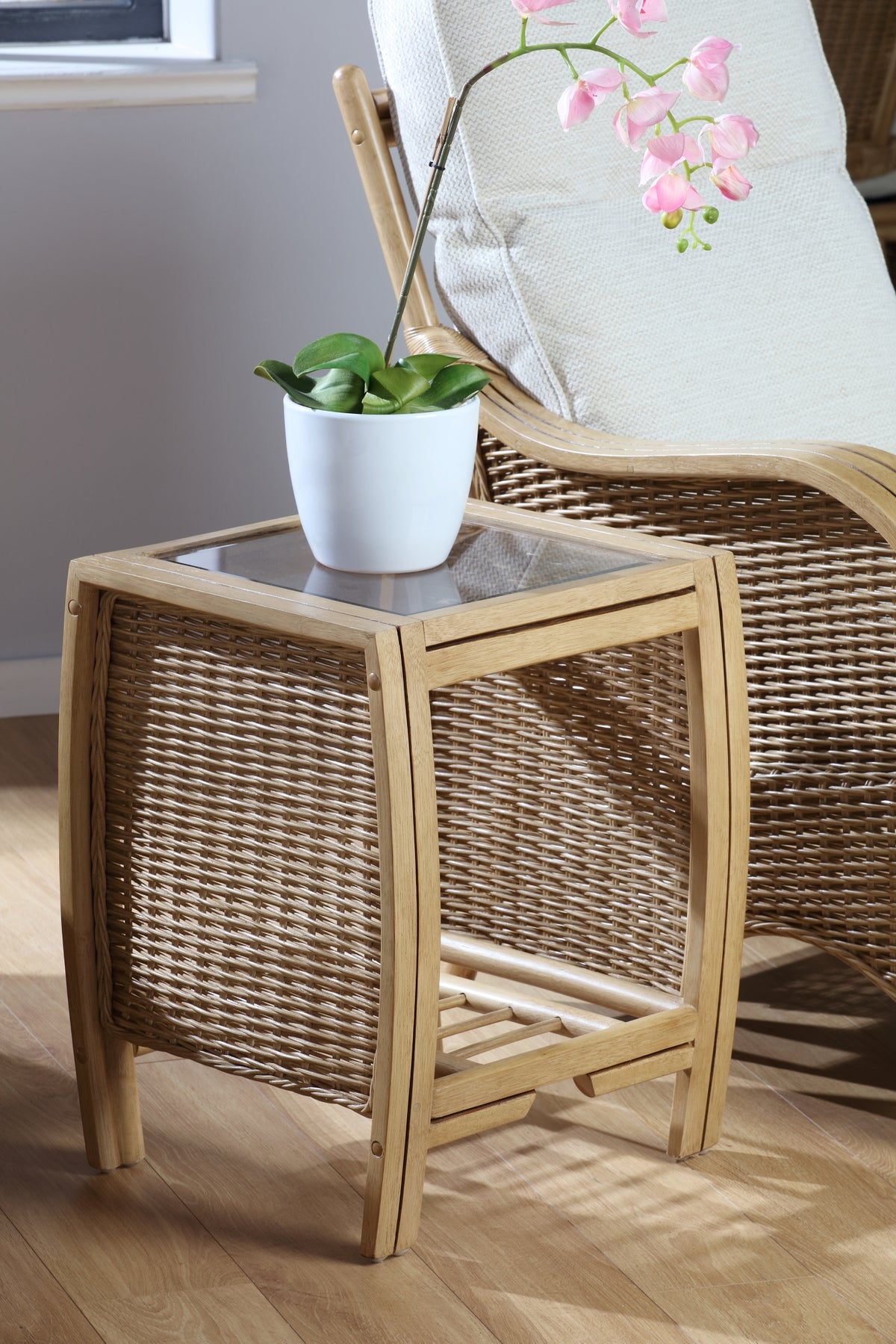Centurion Lamp Table - Modern Wicker & Glass Design