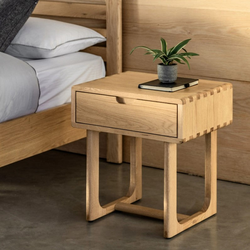 Craft Oak 1 Drawer Bedside Table