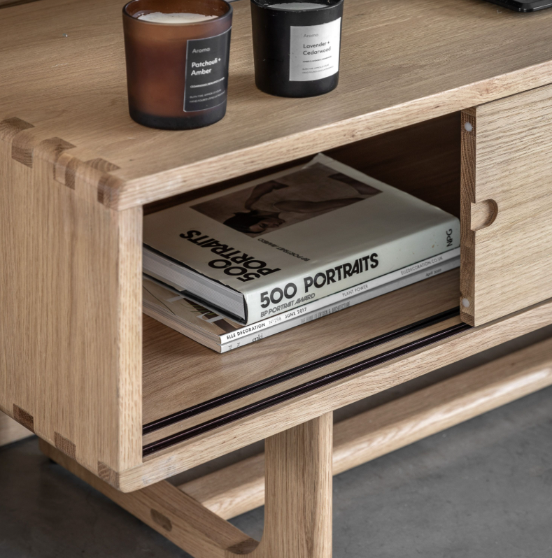 Chaleron Oak Wood Media Unit