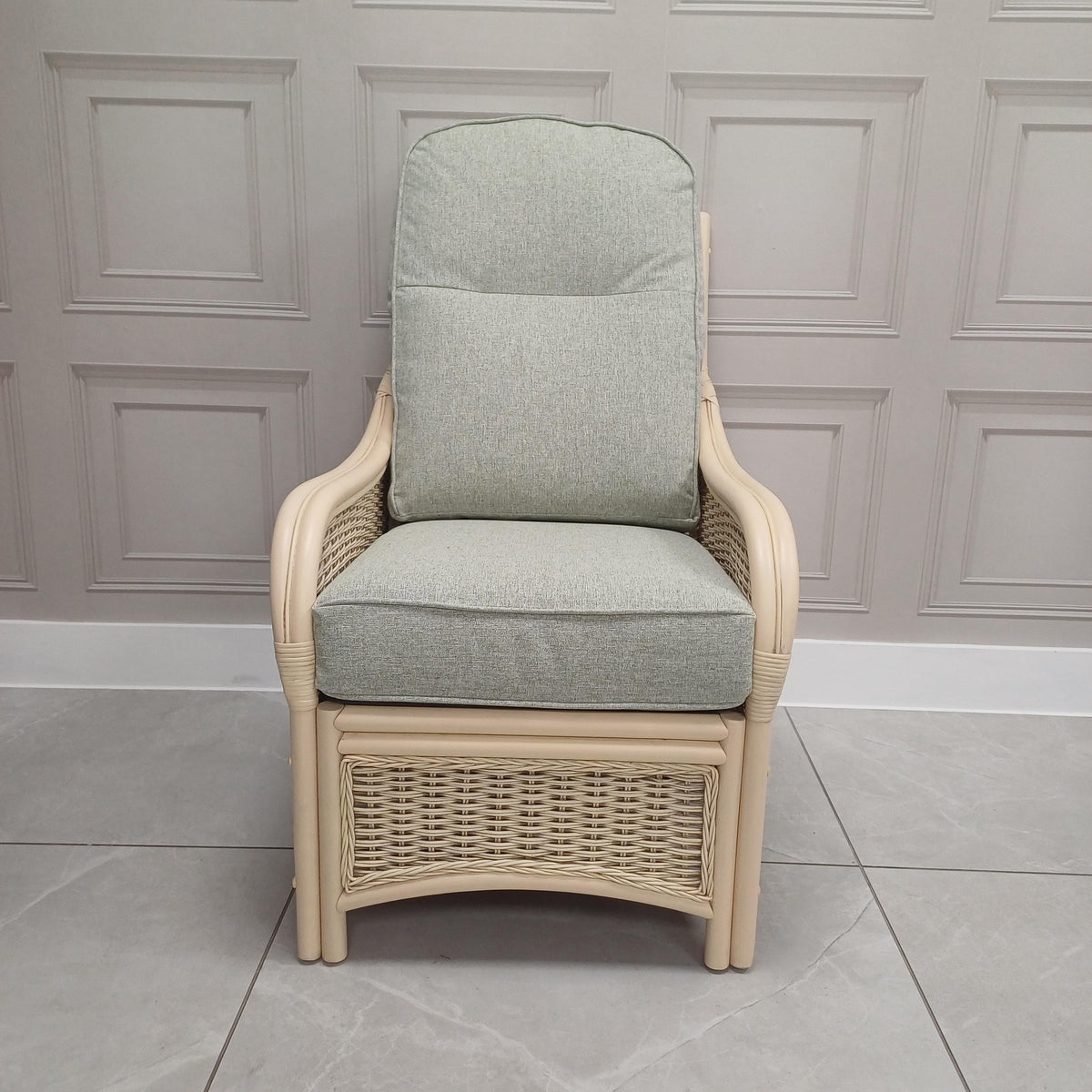 Chelsea Armchair in Smooth Green - Clearance