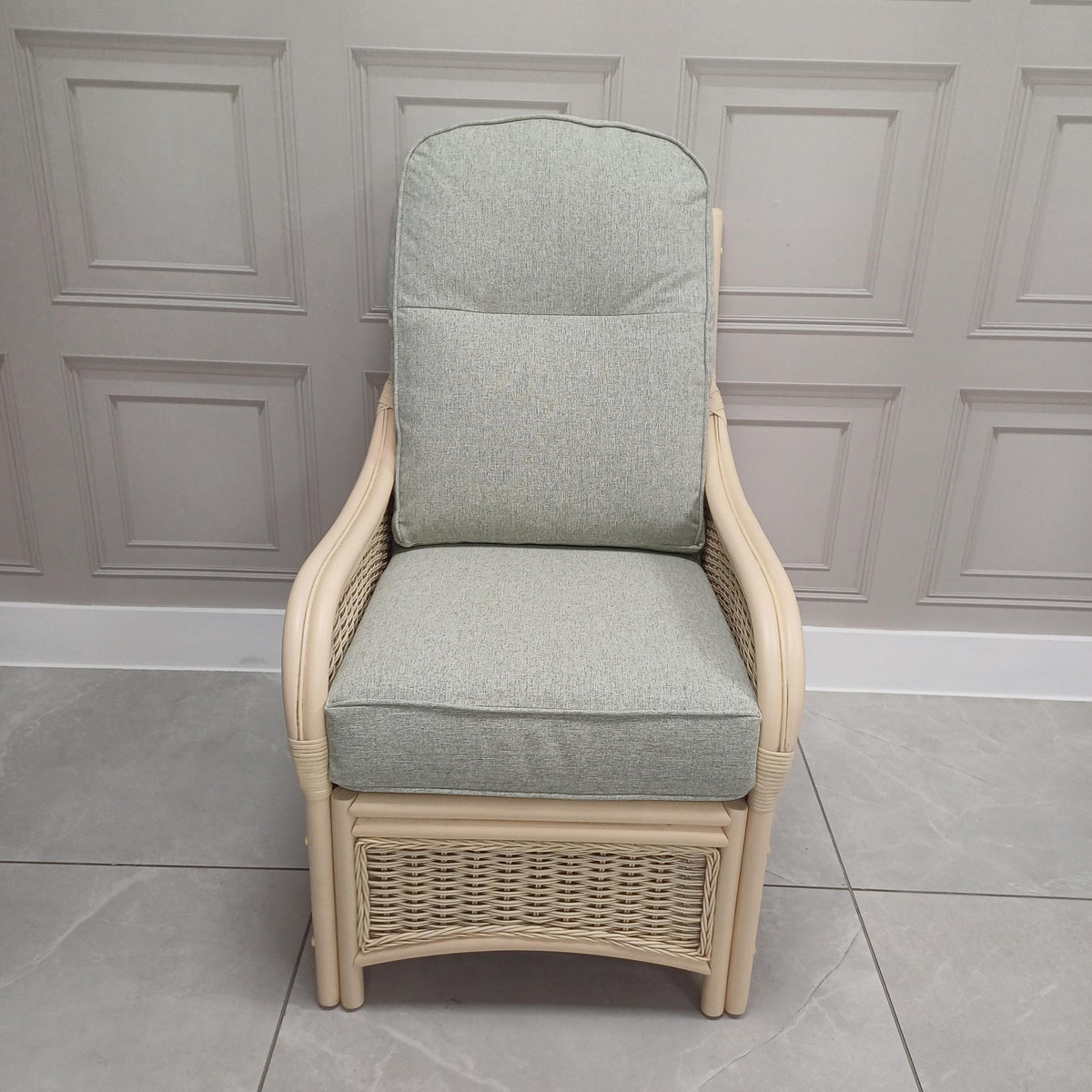 Chelsea Armchair in Smooth Green - Clearance