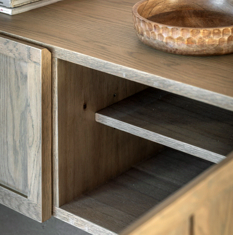 Pietro Oak Media Unit