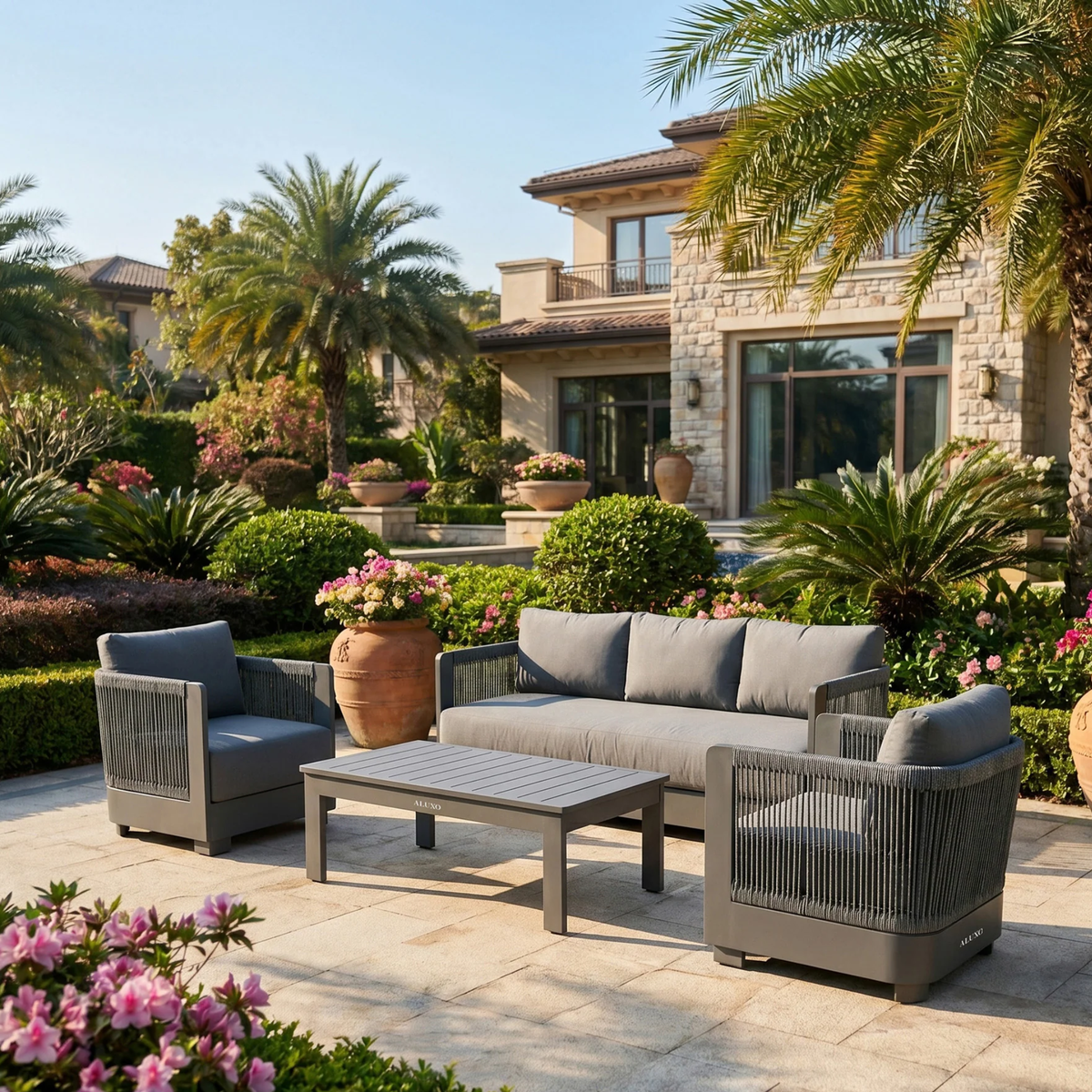 Ardem Outdoor Lounge Set - Onyx - 5 Seater
