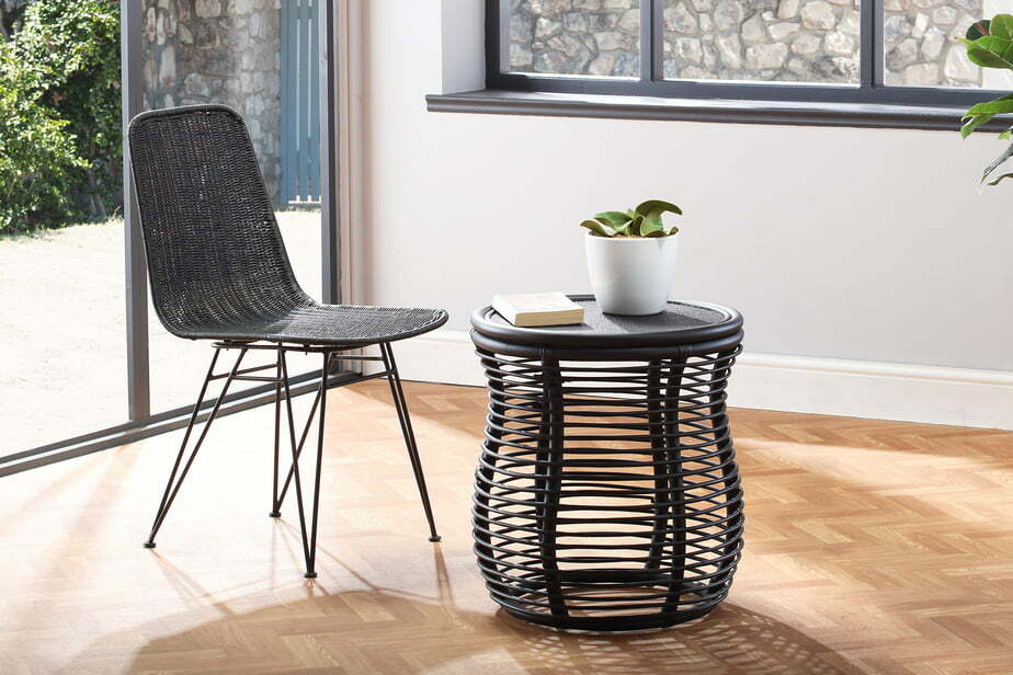 black porto dining chair and royal lamp table lifestyle