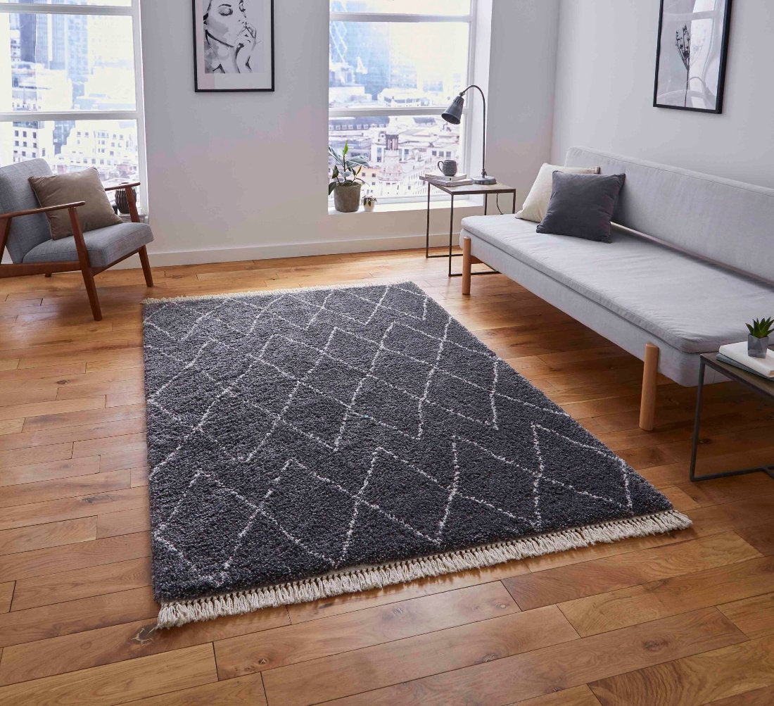 diamond plush rug in white and black 4 sizes available