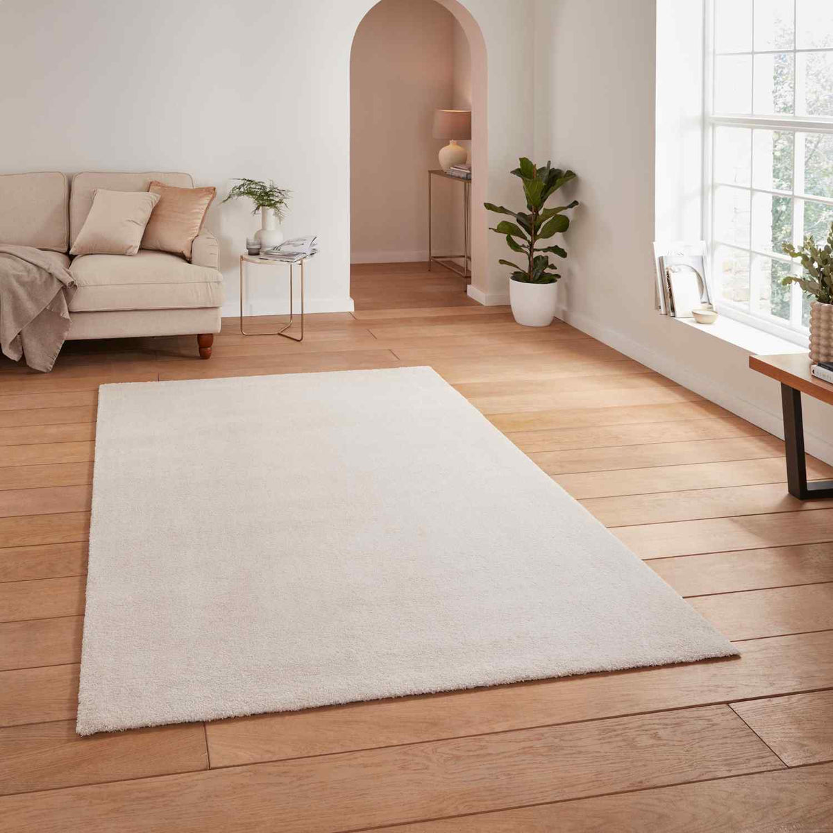 bay washable shaggy rug in beige 3 sizes available