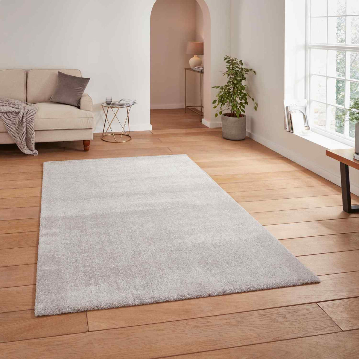 bay washable shaggy rug in beige 3 sizes available