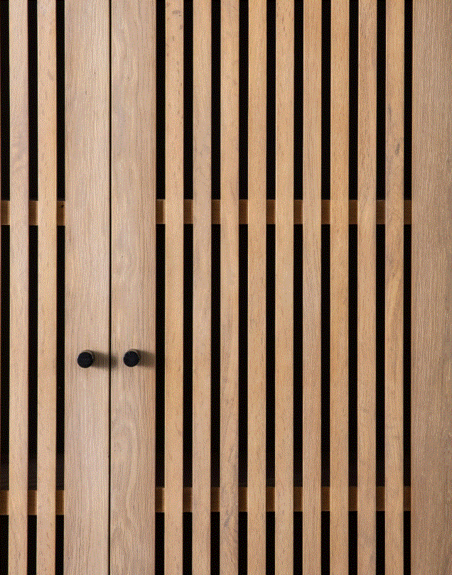 Okayino 2 Door Oak Cocktail Cabinet