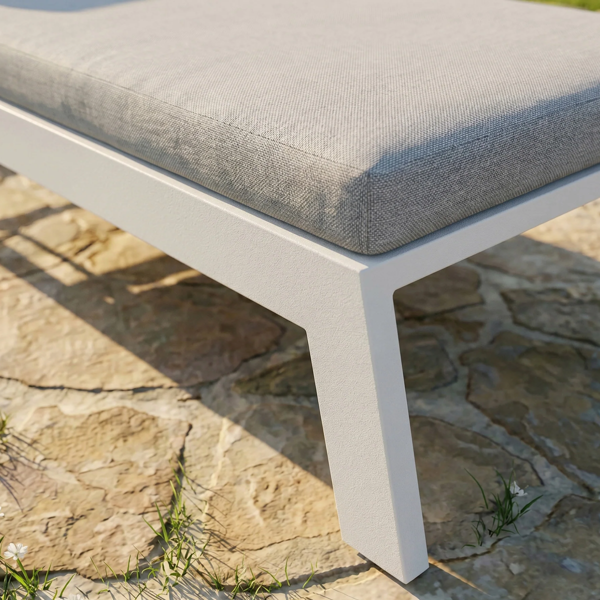 Dessa Outdoor Sun Lounger in White