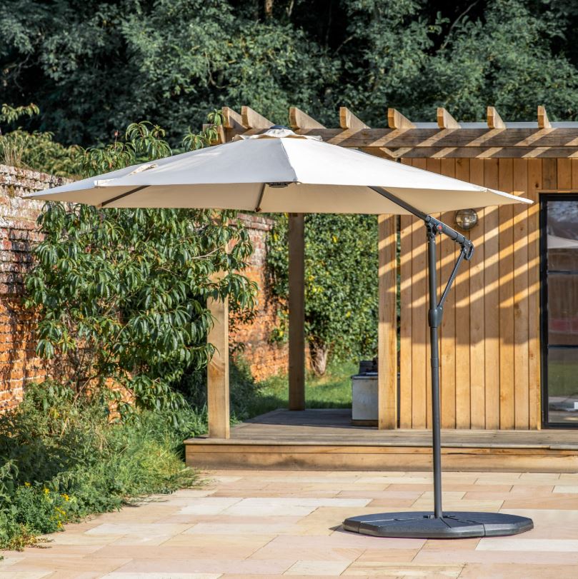 Venturo Cantilever Parasol Beige 3m