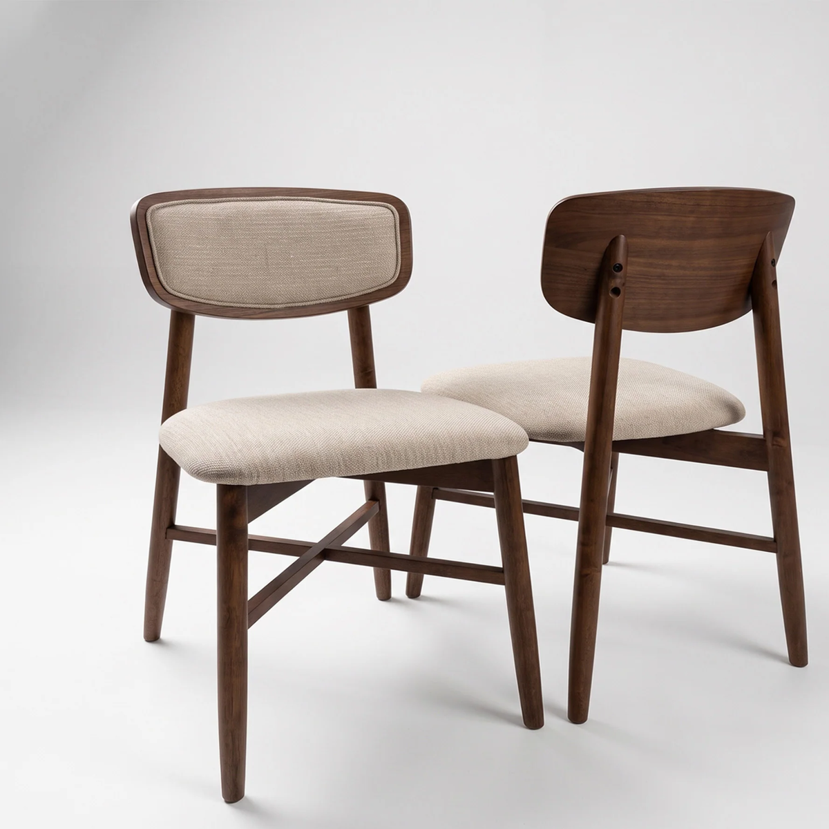 Eltera Walnut Upholstered Back Set of 2 Dining Chairs in Oatmeal Boucle