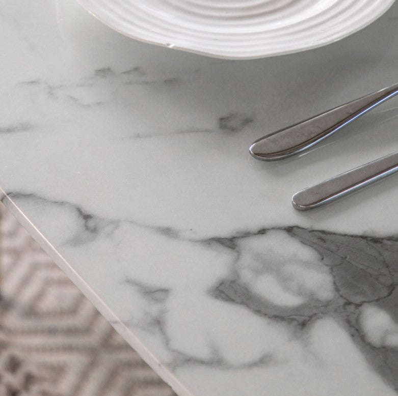 Ergo Dining Table with White Effect