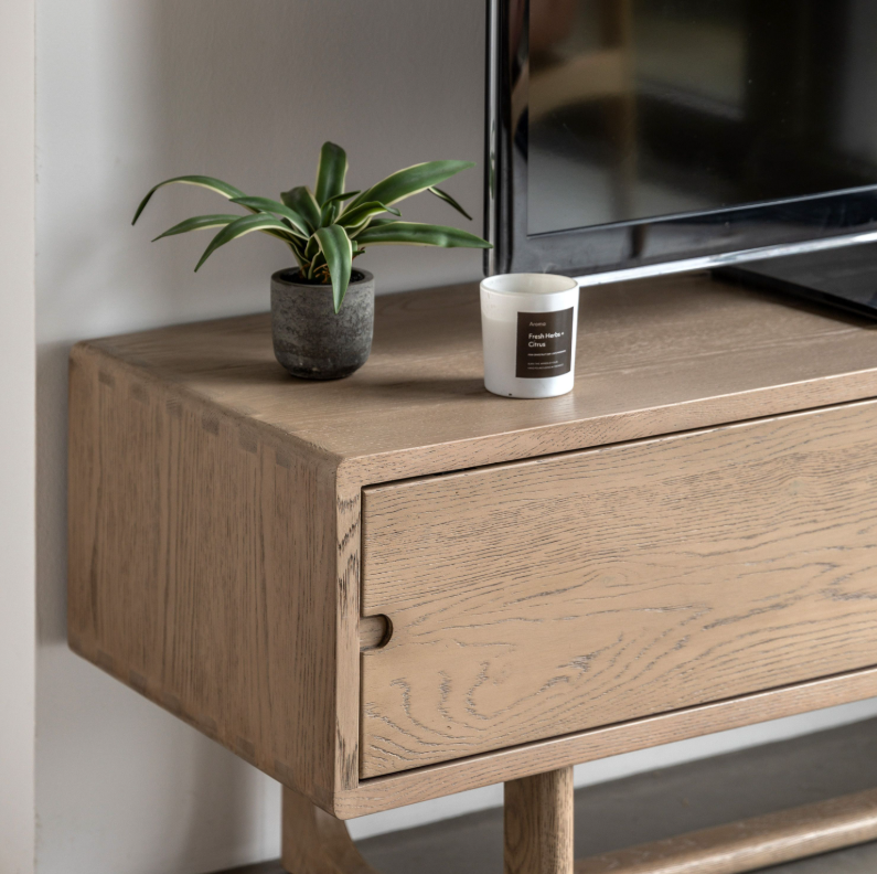 Craft Smoked Media Unit