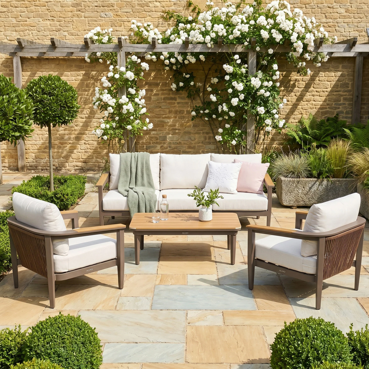 Homer Outdoor Range - Wood - 5 Seater Lounge Set