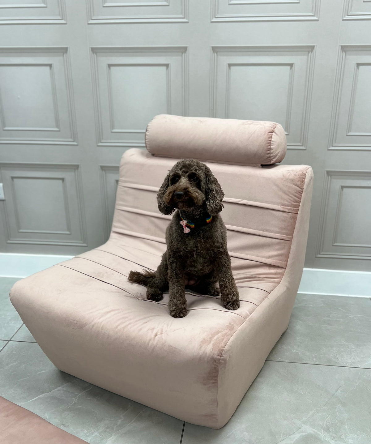 Cozy chair and footstool in Velvet Blush