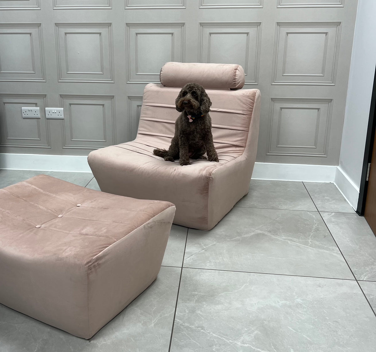 Cozy chair and footstool in Velvet Blush