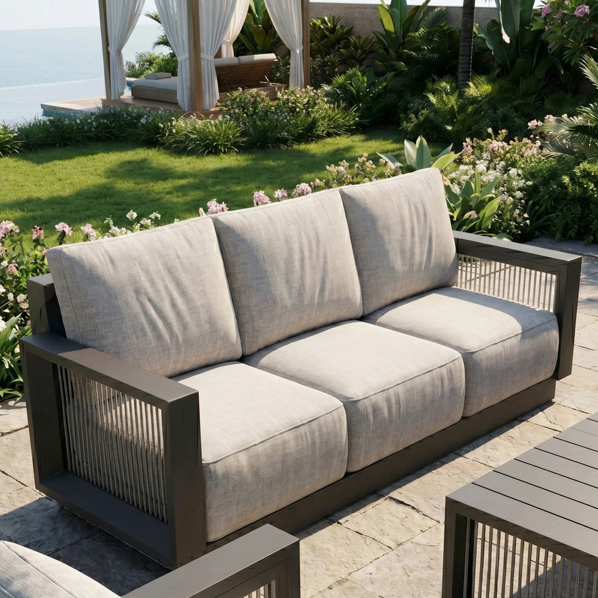 Isola Outdoor Lounge Set - Onyx - 5 Seater