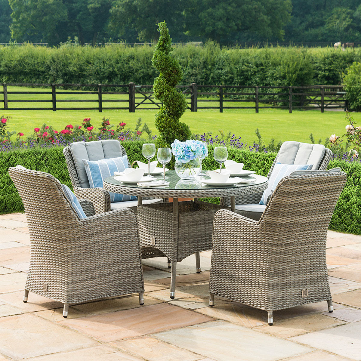 grasmere outdoor rattan 4 seat round dining set with venice chairs