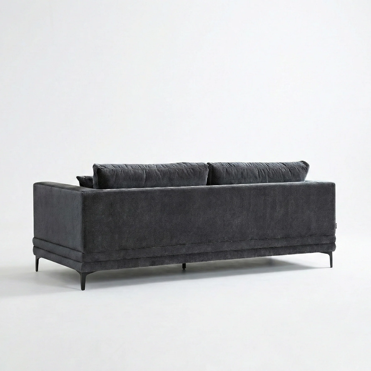 Linden 3-Seater Sofa in Steel Velvet