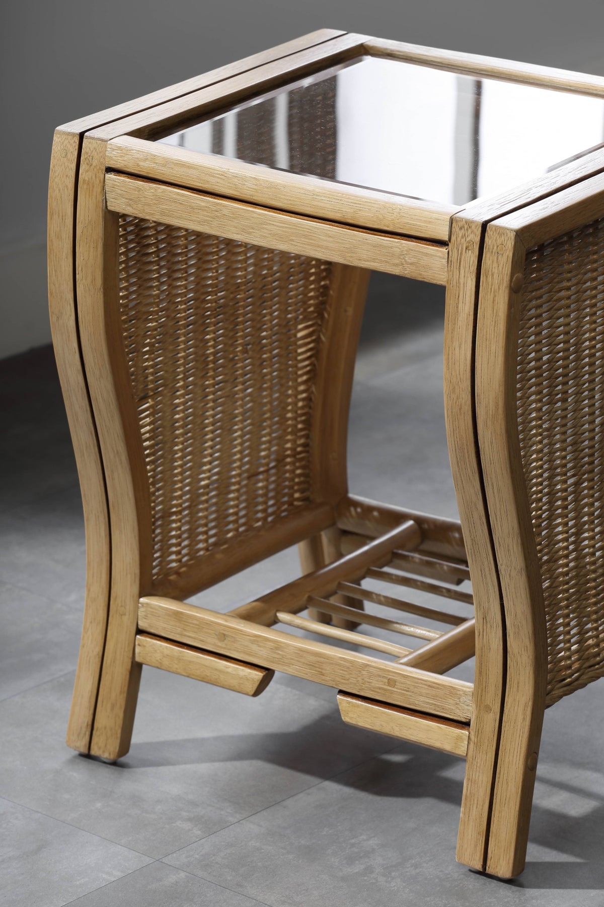 Opera Cane Lamp Table