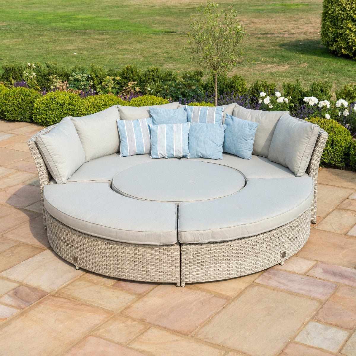 grasmere outdoor rattan entertainment & daybed suite with adjustable table