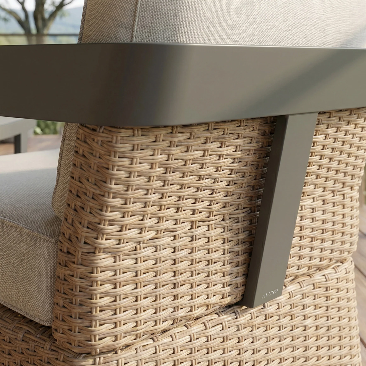 Solara Outdoor Lounge Set - Wicker - 5 Seater