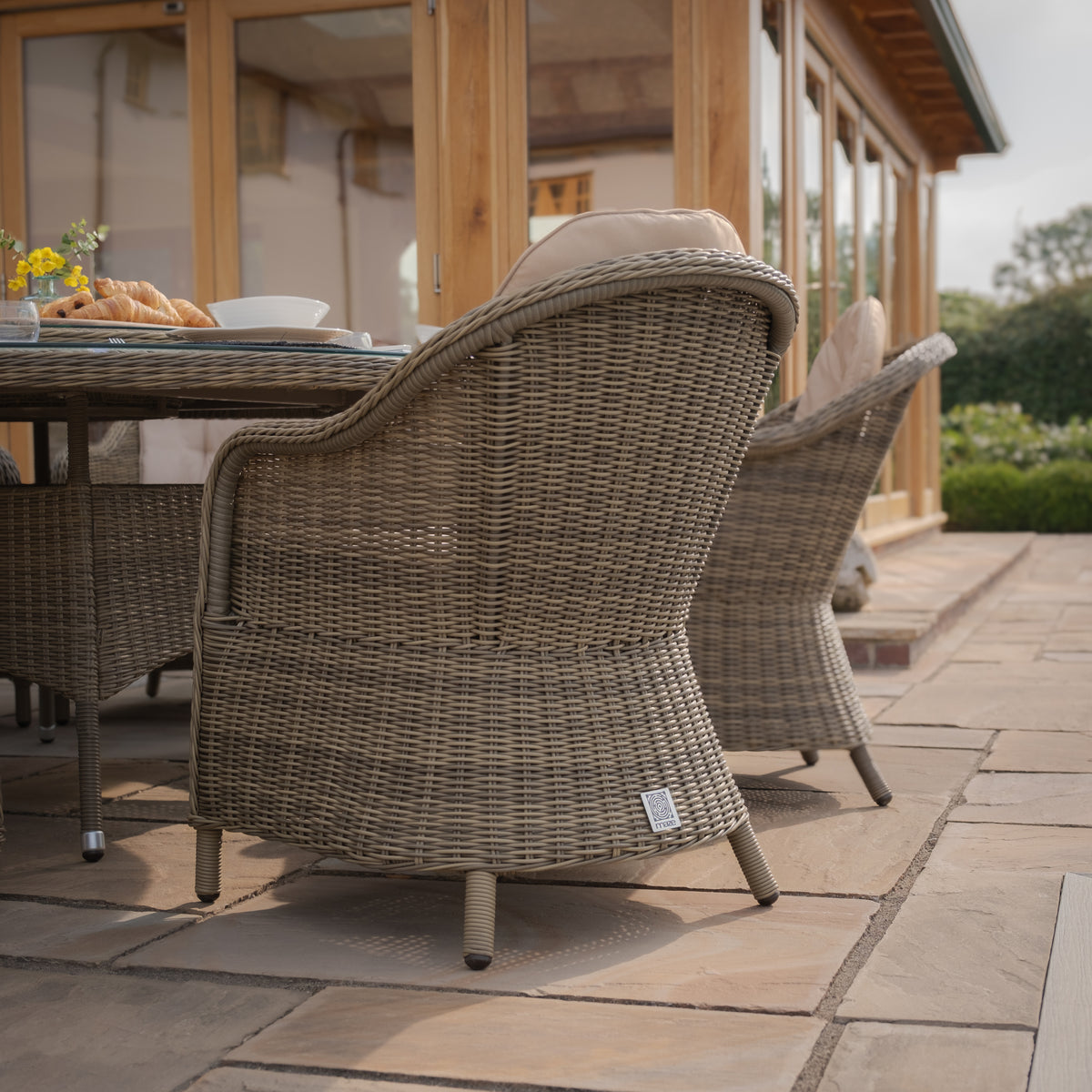 Windemere Outdoor Rattan 8 Seat Dining Set Round Table with Lazy Susan