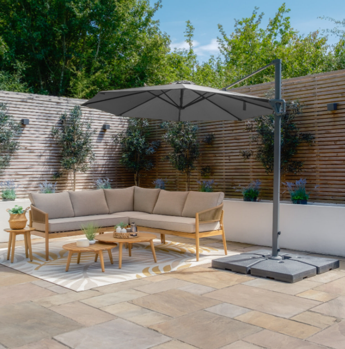 Halo 3m Round Rotating Cantilever Parasol in Beige