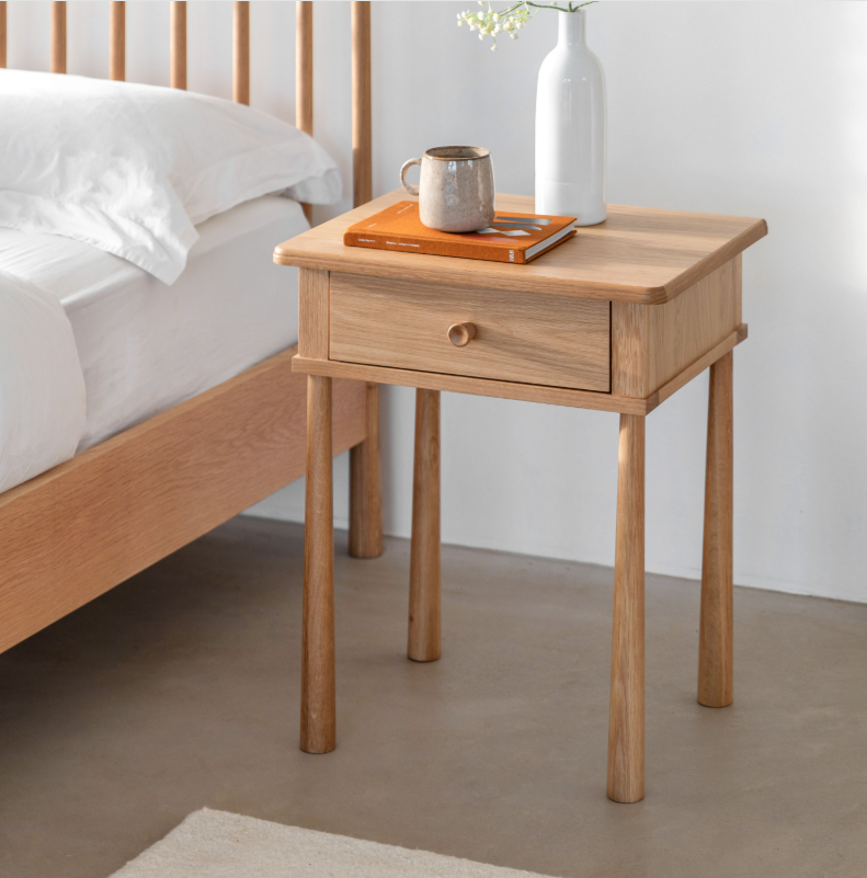 Wycombe Oak 1 Drawer Bedside Table